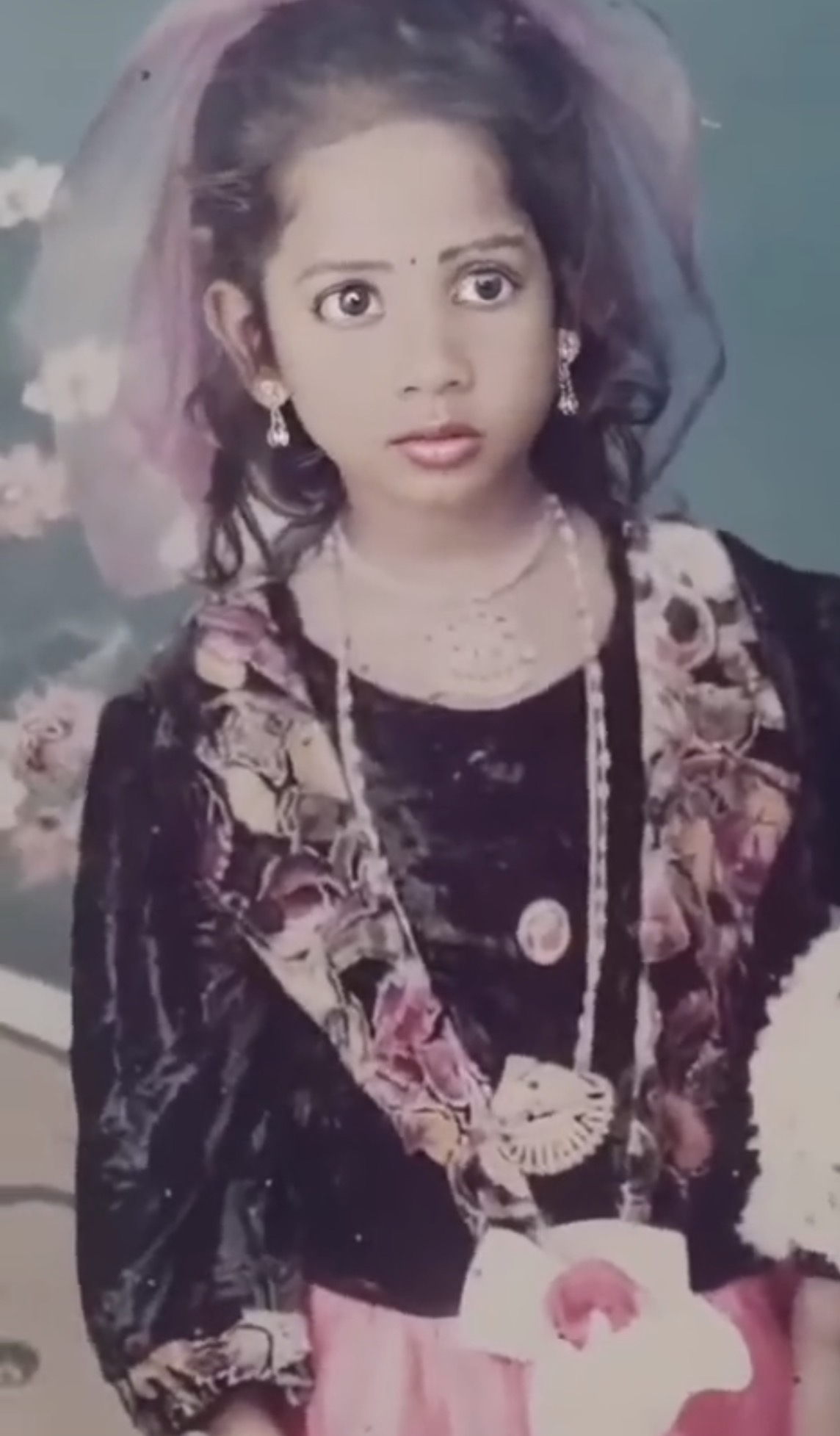 Selvi as a child