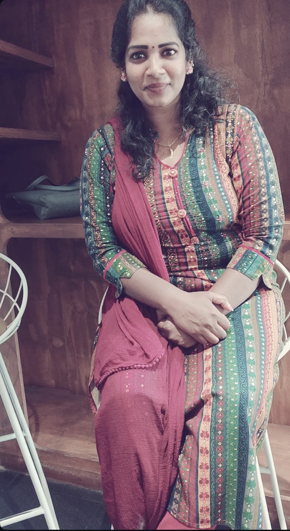 Selvi in green